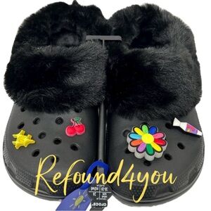 CROCS - ‘Mammoth &Charms’ Classic Black Furry Clogs. Woman SZ: 6,8. NWT. Firm!